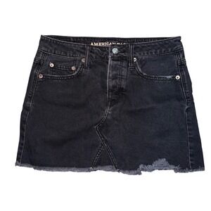 American Eagle Black Denim Mini Skirt Distressed Raw Hem Size 4 Button Fly